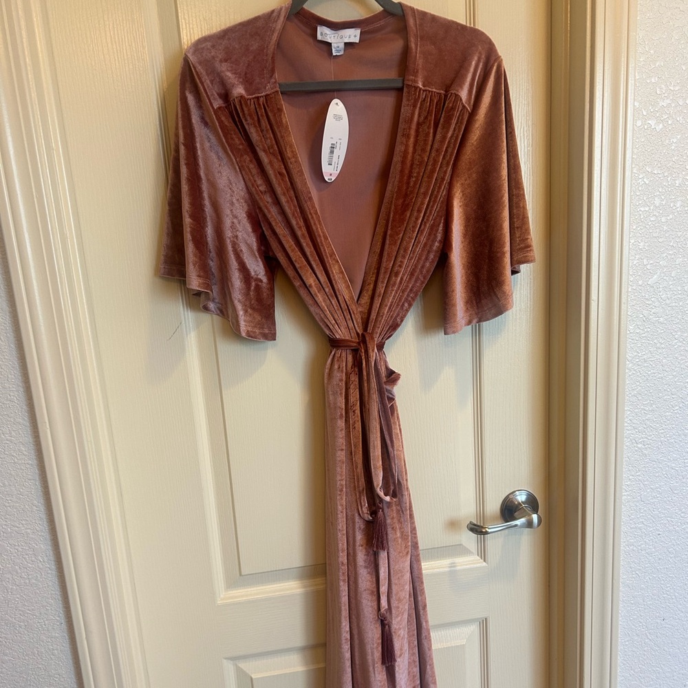 Boutique Velvet Wrap Dress in Blush - Size 0X